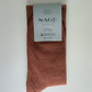 Cotton socks for women in mocha mousse with vintage argyle pattern, seamless toe, and left-right foot design detail – breathable and stretchable for all-season wear.